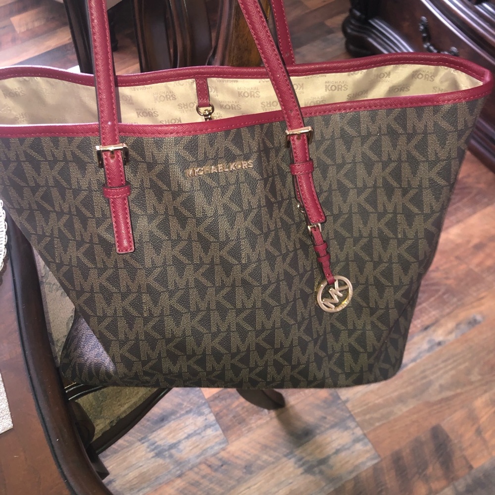 Mk tote